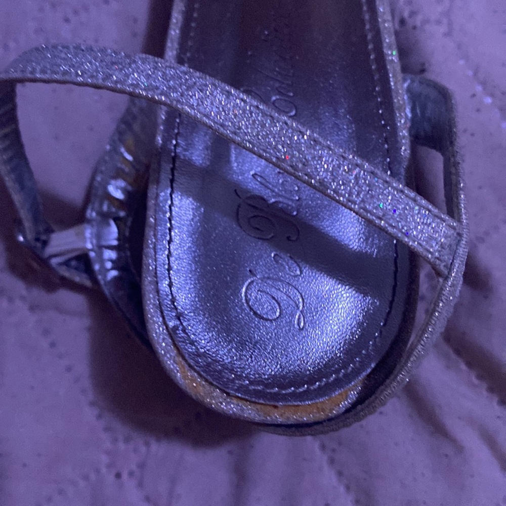 Size: 7 1/2 - Picture 3 of 4